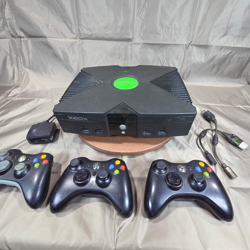 Microsoft Xbox Original Console Bundle 3 Controllers Memory Unit Untested Black